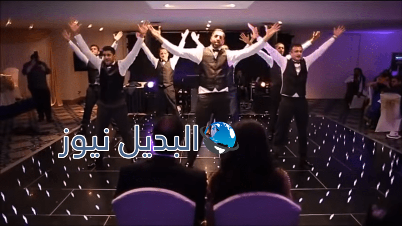 أخوة يفاجئون أختهم في حفل زفافها